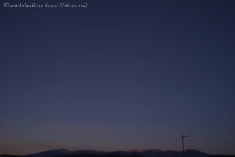 空と山・２ - 03